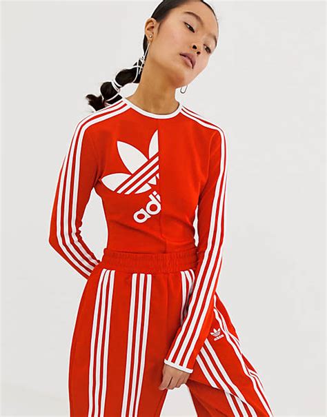 adidas roter body mit streifen|adidas Originals – Body in Rot mit den 3 Streifen .